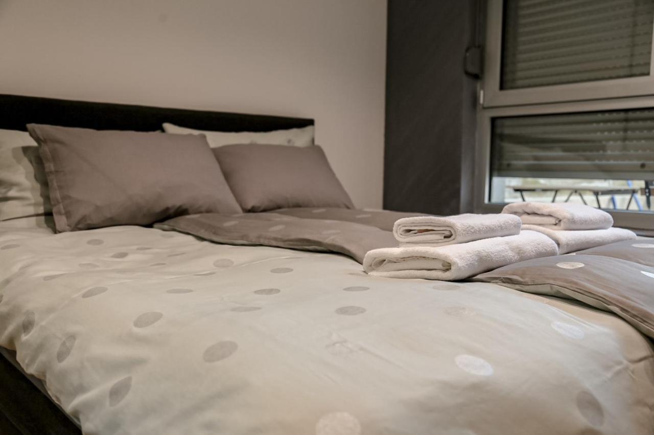 Miha Apartment Белград Екстериор снимка